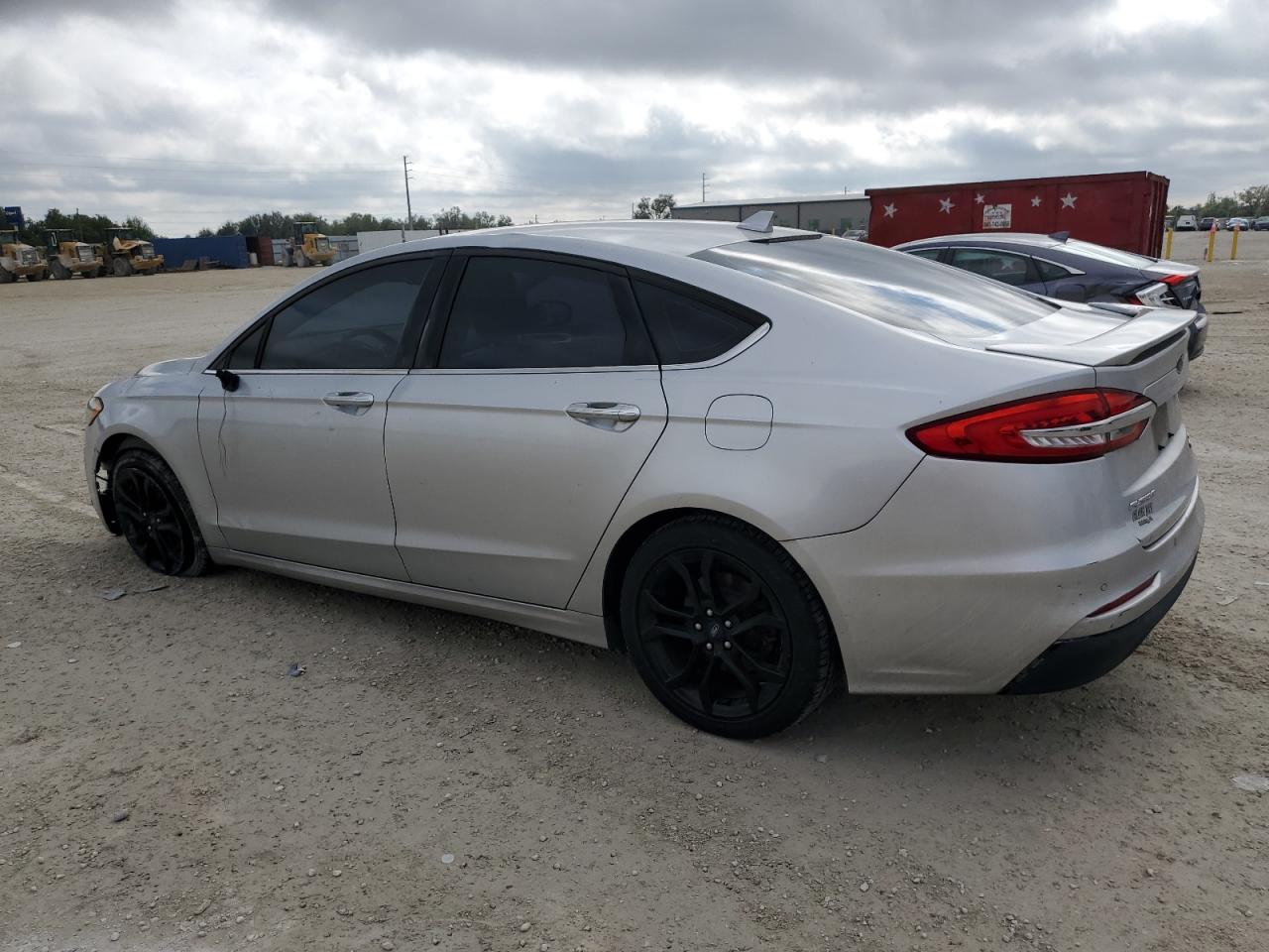 VIN 3FA6P0HD2KR162072 2019 FORD FUSION no.2