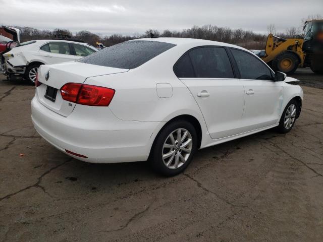  VOLKSWAGEN JETTA 2014 Белы