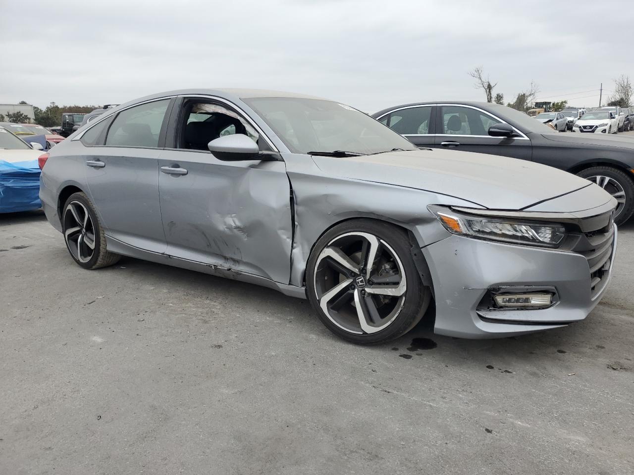 2019 Honda Accord - Image 4