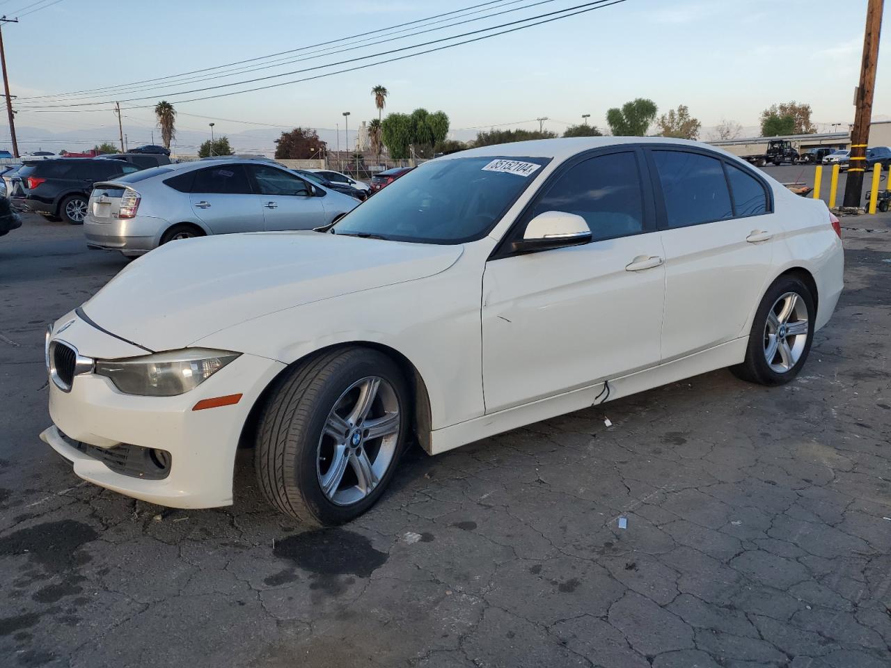 VIN WBA3C1C56DF438135 2013 BMW 3 SERIES no.1