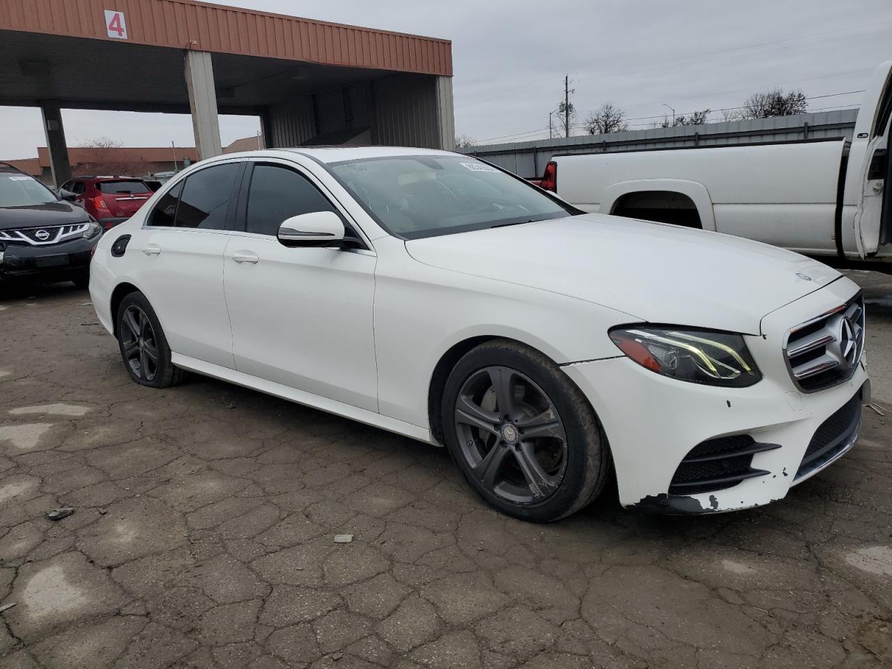 VIN WDDZF4JBXHA162002 2017 MERCEDES-BENZ E-CLASS no.4