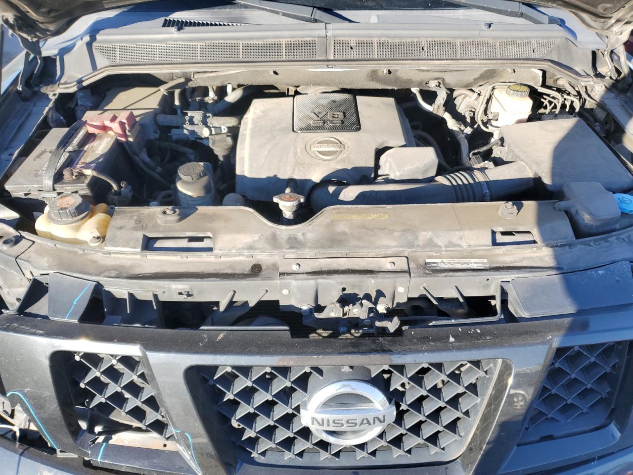 2015 Nissan Armada - Image 12