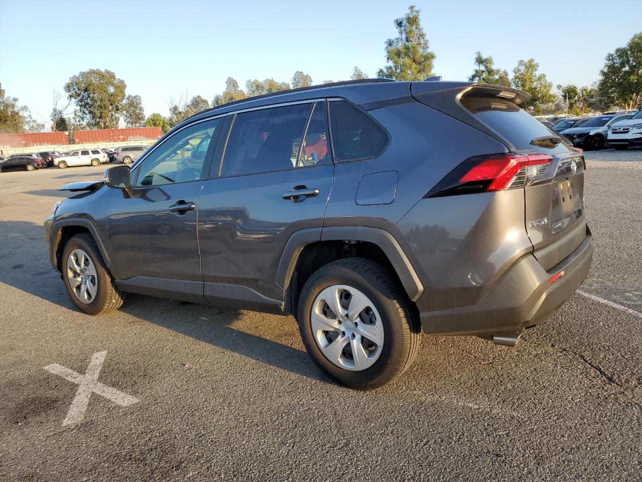 2019 Toyota RAV 4 - Image 2