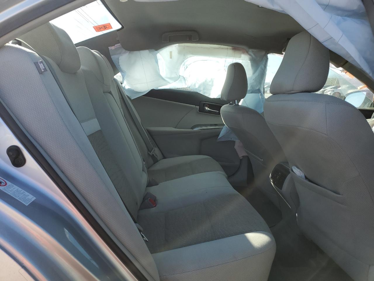 2012 Toyota Camry - Image 11
