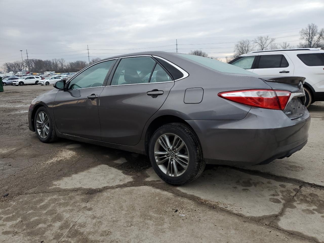 2015 Toyota Camry - Image 2