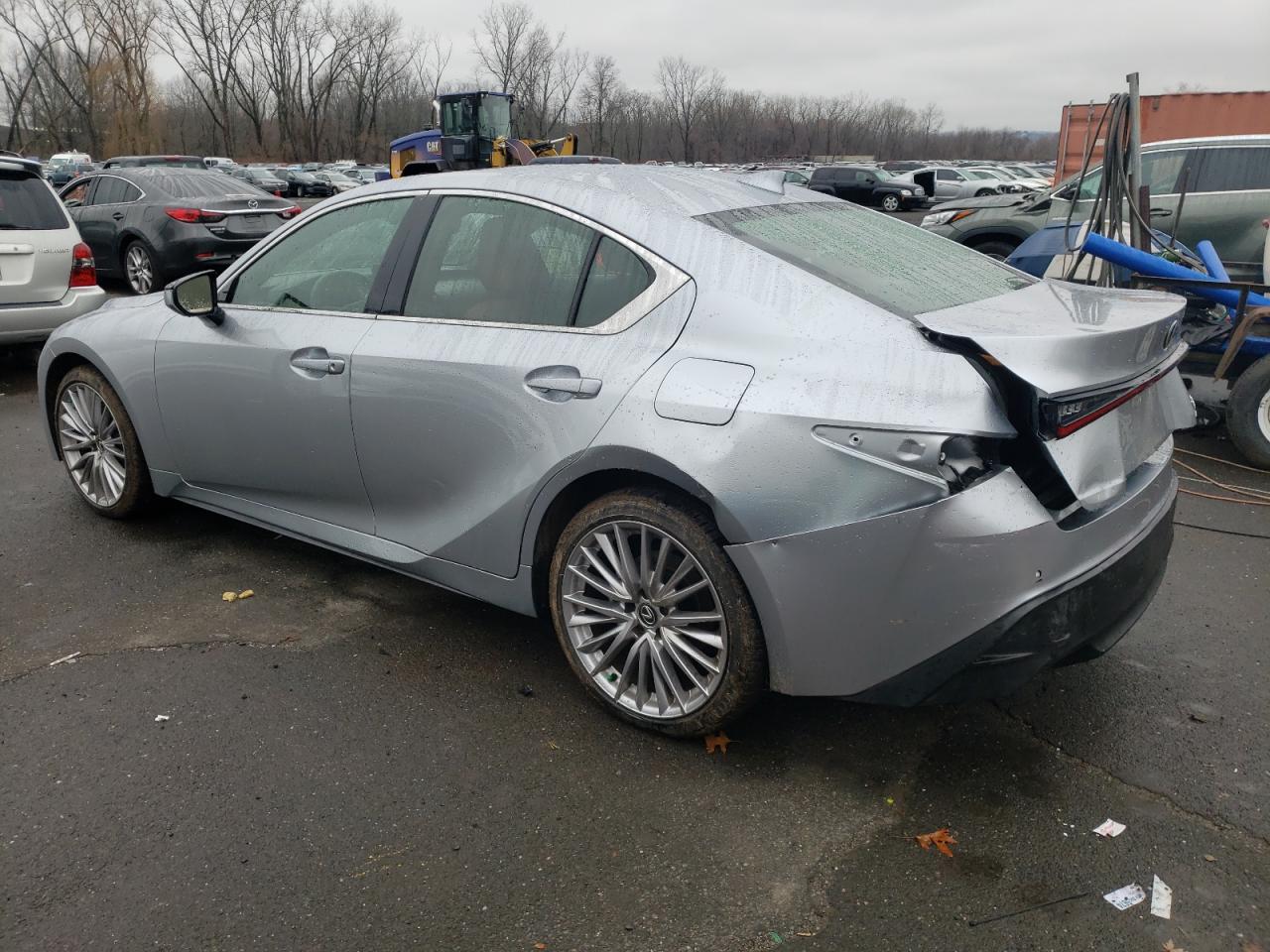 2023 Lexus IS - Image 2