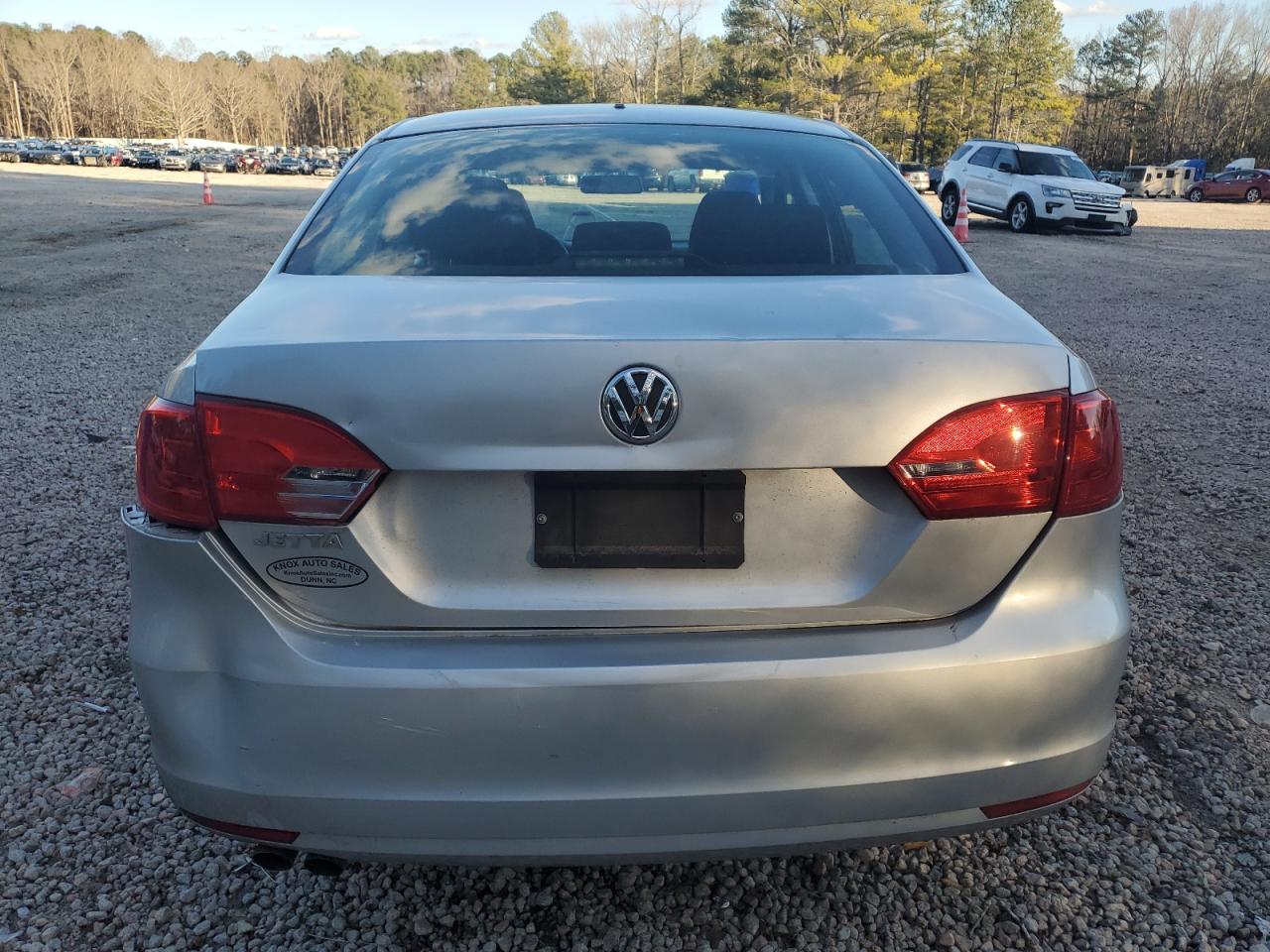 2012 Volkswagen Jetta Base VIN: 3VW2K7AJ1CM369502 Lot: 86887704