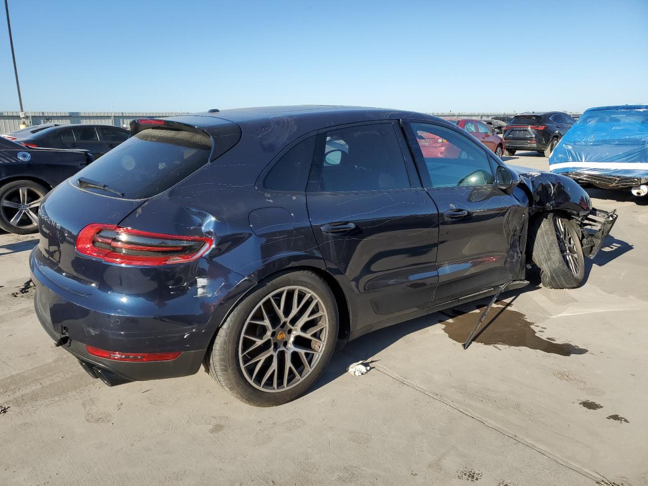 2018 Porsche Macan - Image 3