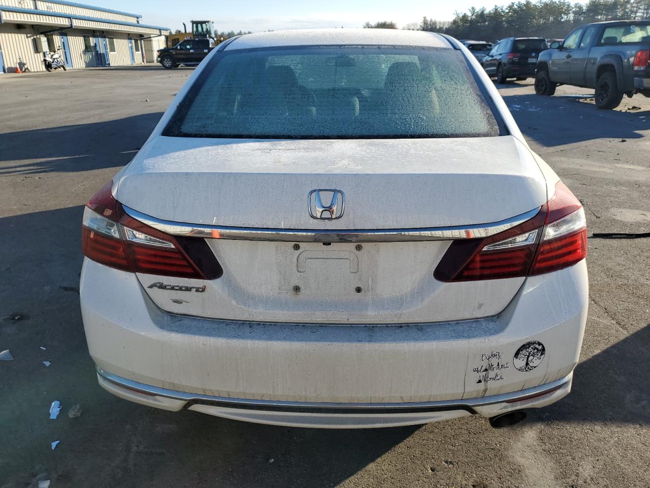 VIN 1HGCR2F31GA116250 2016 HONDA ACCORD no.6