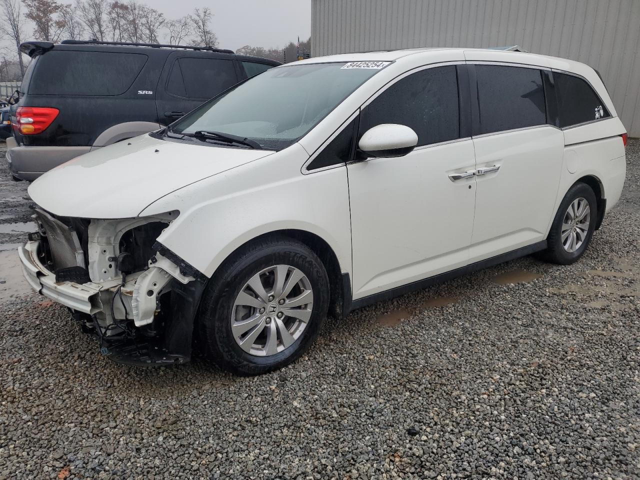 2016 Honda Odyssey - Image 1