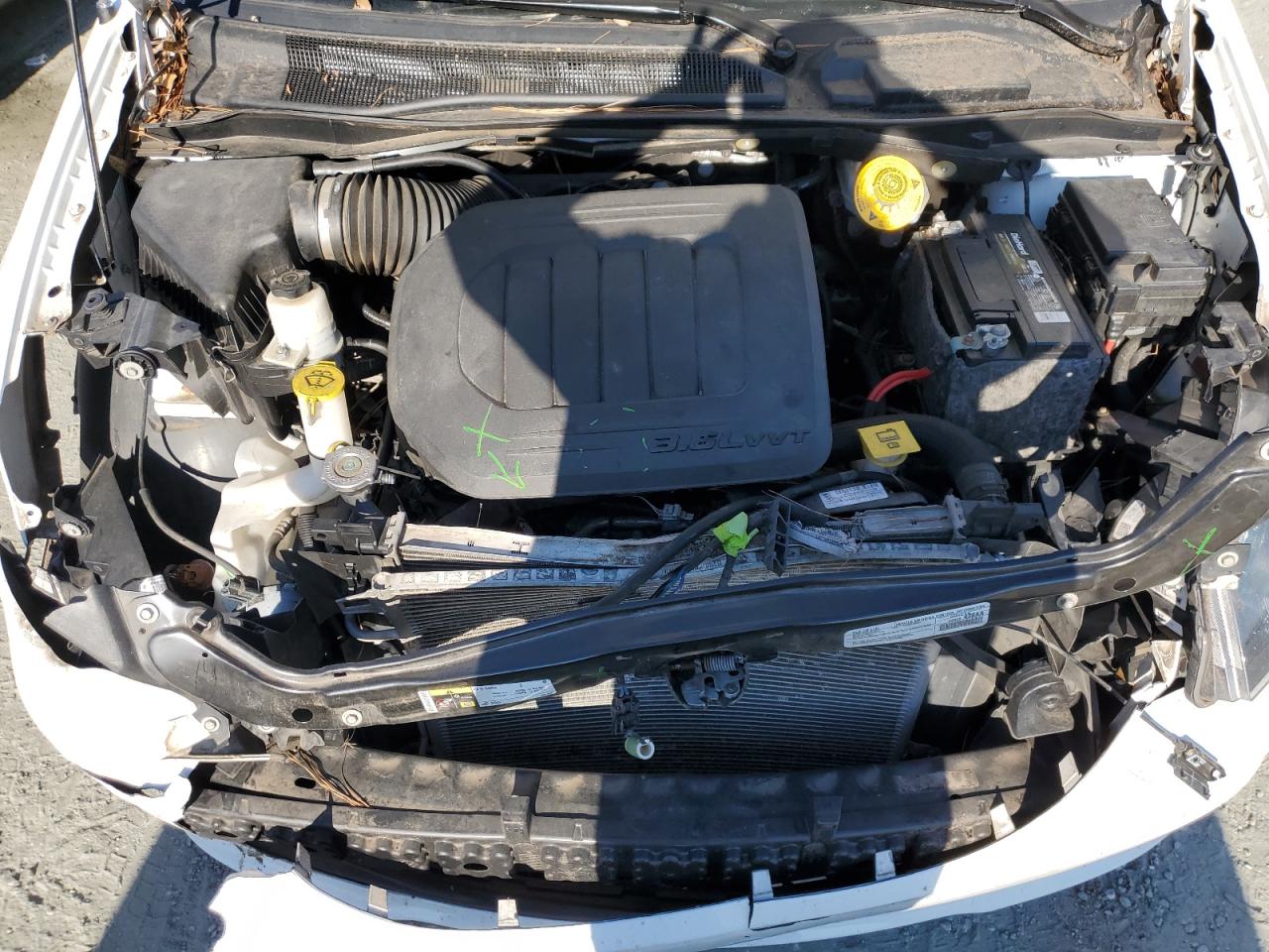 2019 Dodge Caravan - Image 12