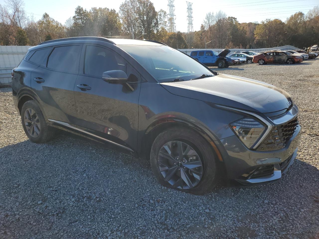2023 Kia Sportage - Image 4