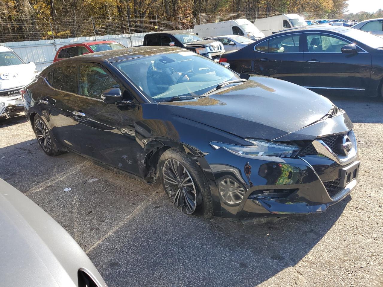 2016 Nissan Maxima - Image 4