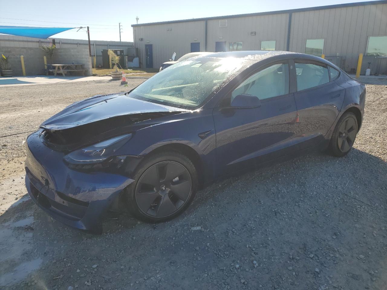 5YJ3E1EB2MF975735 2021 TESLA MODEL 3 - Image 1