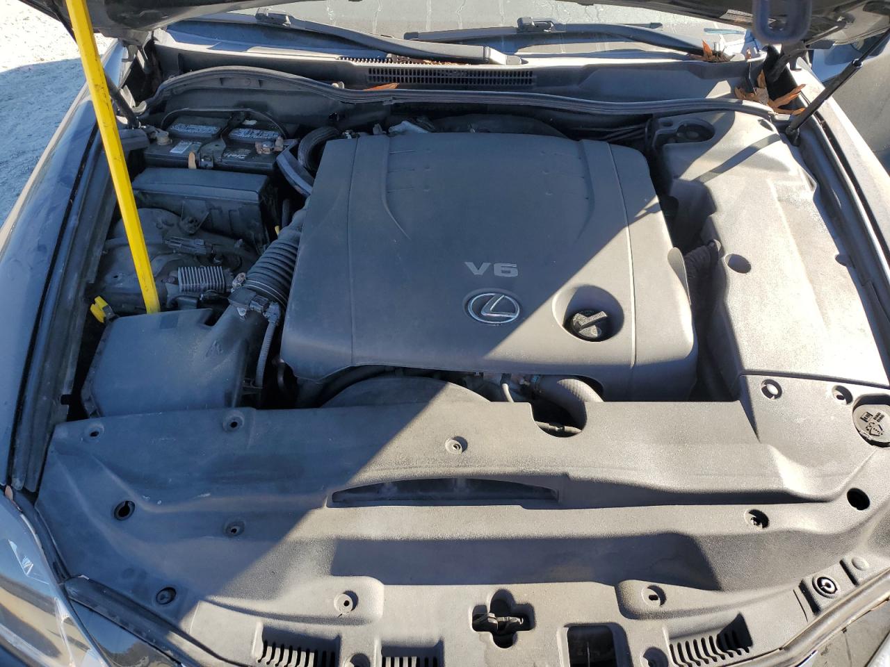 2007 Lexus IS - Image 12