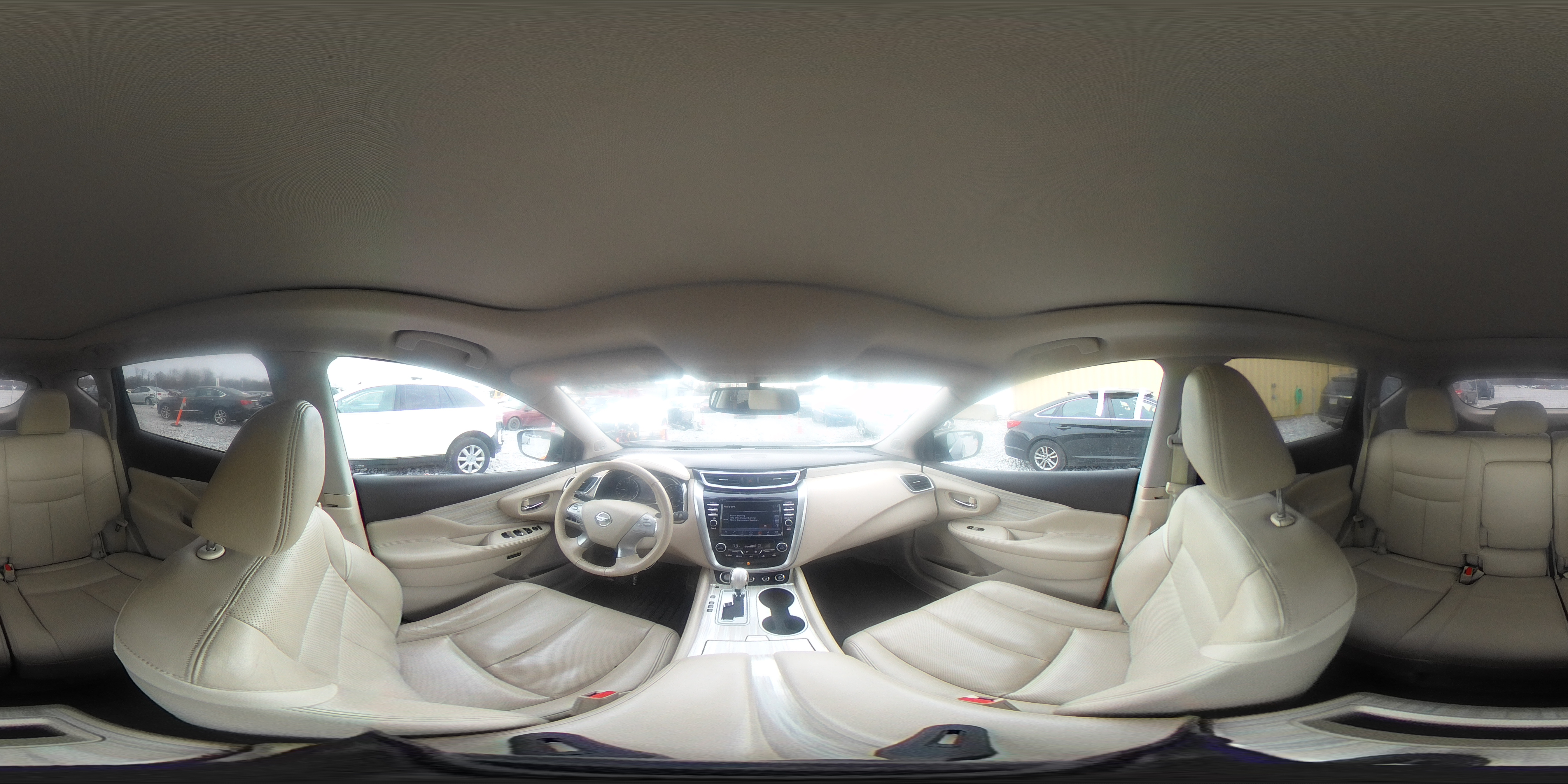 2015 Nissan Murano - Image 13