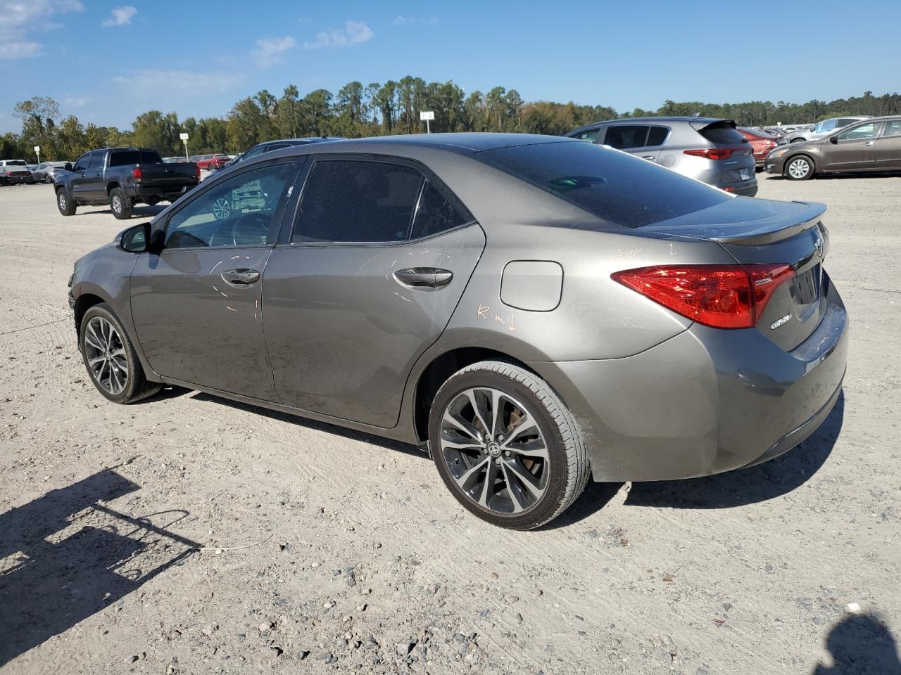 VIN 2T1BURHE2HC957989 2017 TOYOTA COROLLA no.2