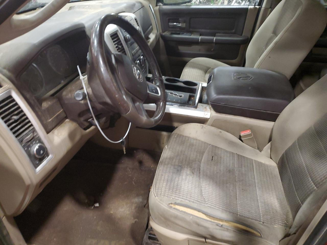 2010 Dodge RAM - Image 7