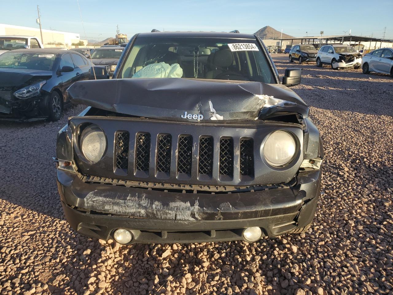 VIN 1C4NJPBB8ED793638 2014 JEEP PATRIOT no.5