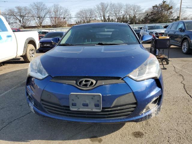 Coupet HYUNDAI VELOSTER 2016 Blue