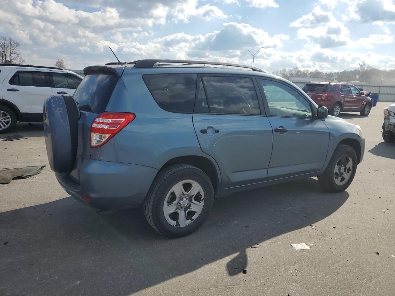 2012 Toyota RAV 4 - Image 3