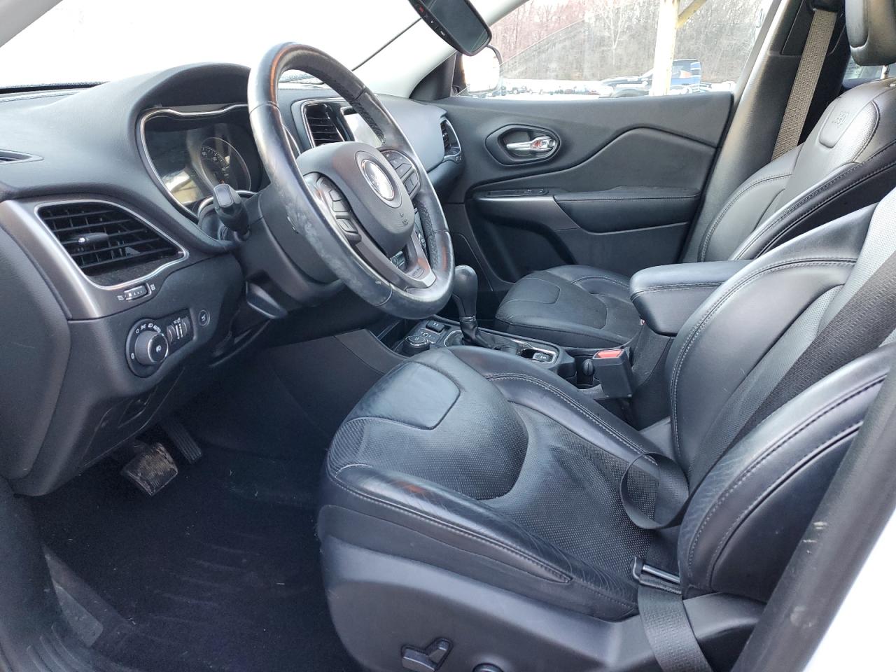 2019 Jeep Grand Cherokee - Image 7