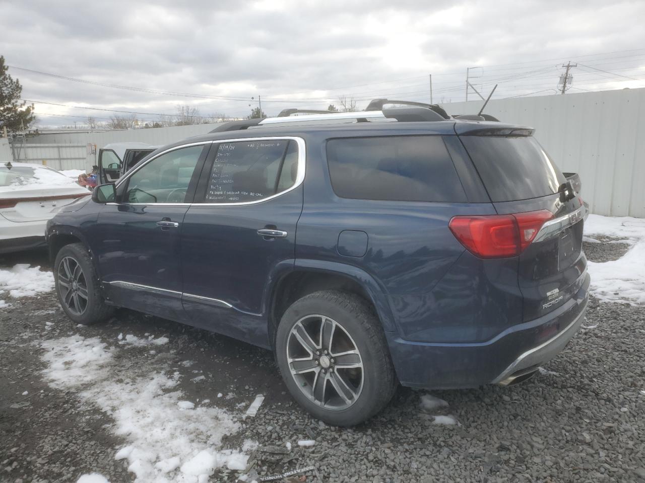 2019 GMC Acadia - Image 2