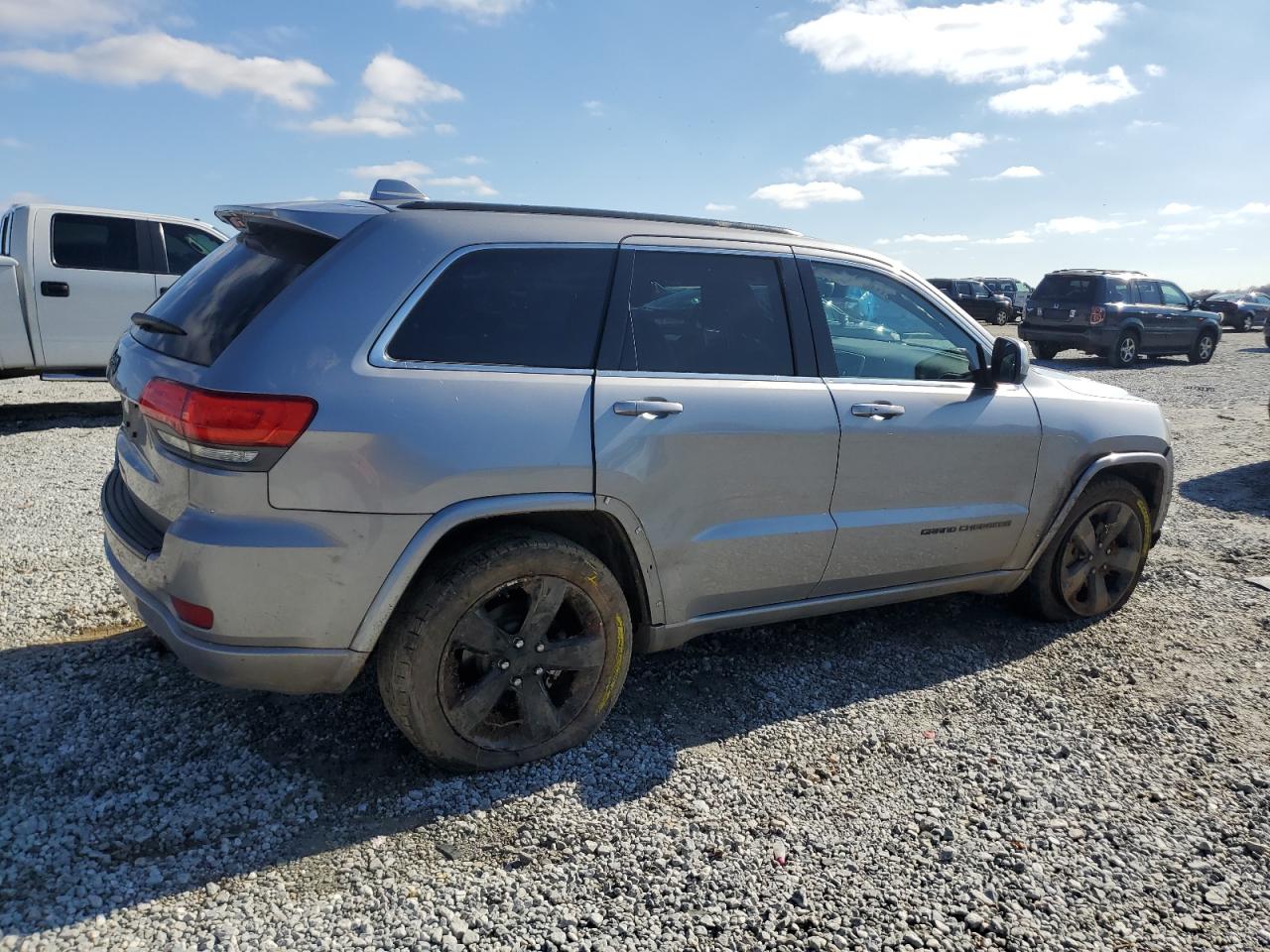 2015 Jeep Grand Cherokee - Image 3