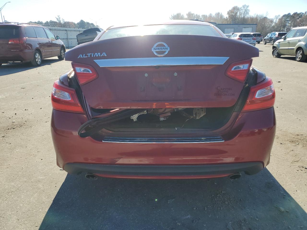 2017 Nissan Altima - Image 6
