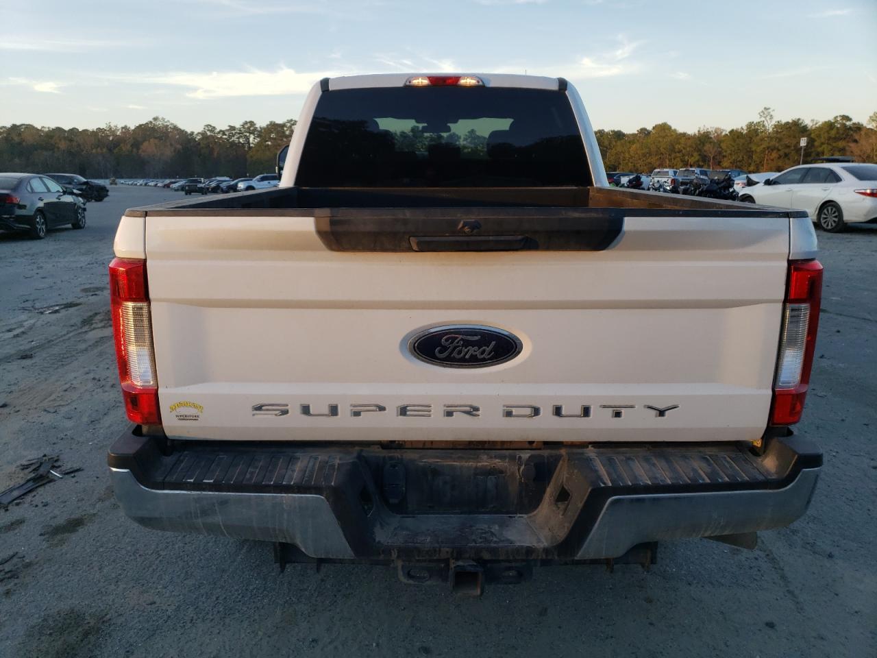 2018 Ford F250 Super Duty VIN: 1FT7W2BT8JEC43429 Lot: 83645174