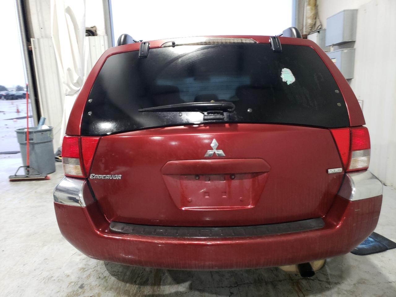 2004 Mitsubishi Endeavor Xls VIN: 4A4MM31S84E010378 Lot: 84182704