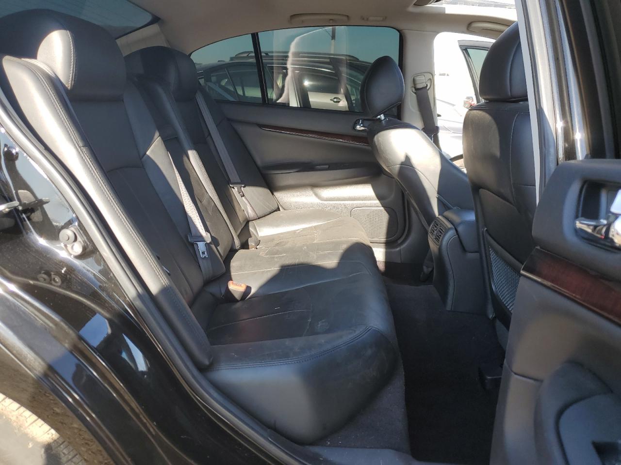 2013 Infiniti G - Image 10