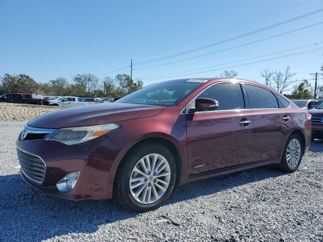 2013 TOYOTA AVALON