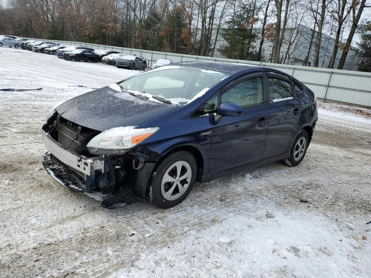 2013 TOYOTA PRIUS