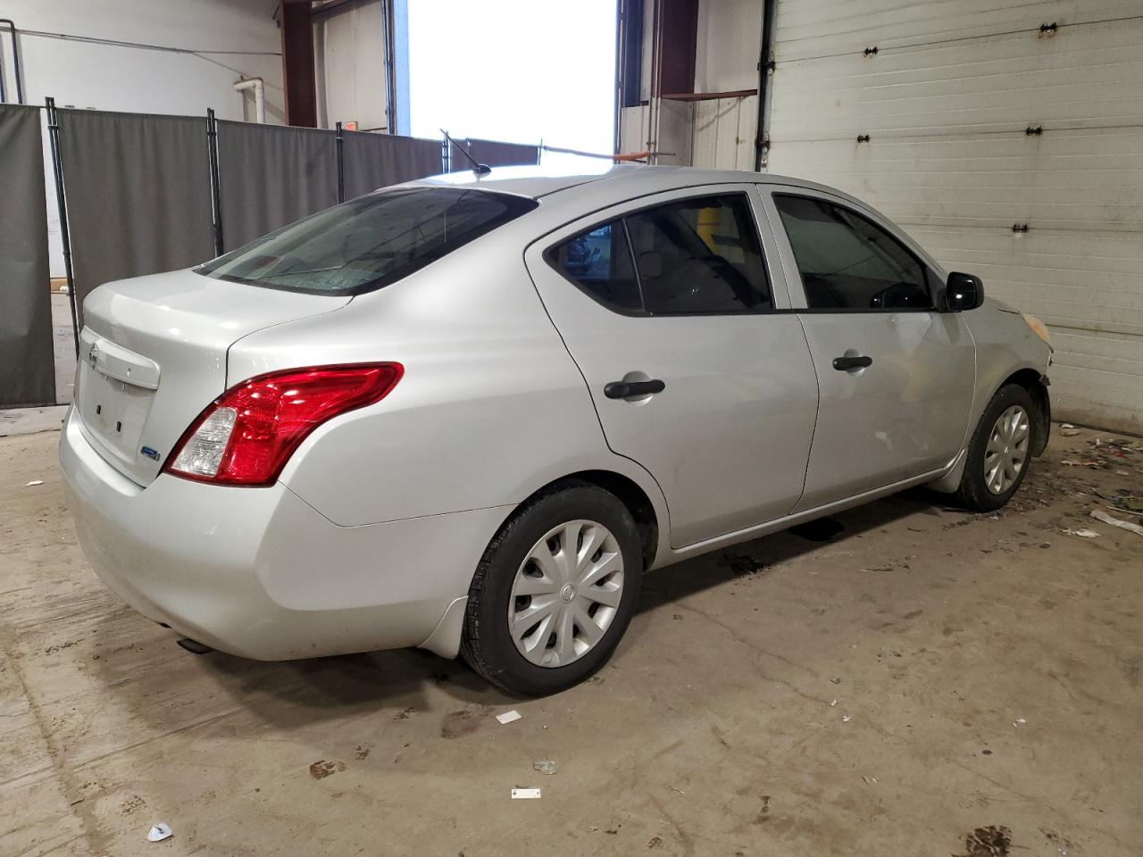 2014 Nissan Versa - Image 3