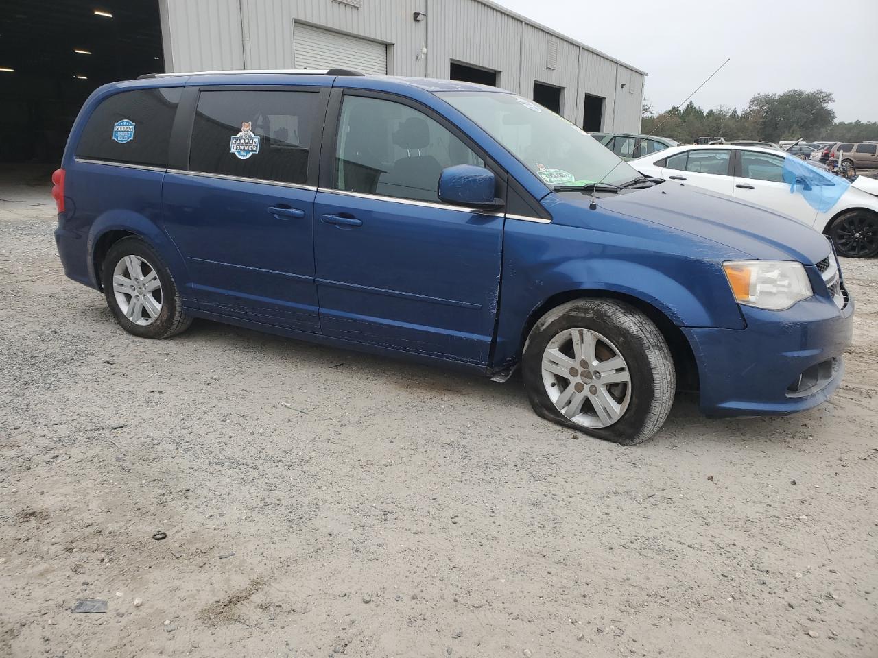 2011 Dodge Caravan - Image 4