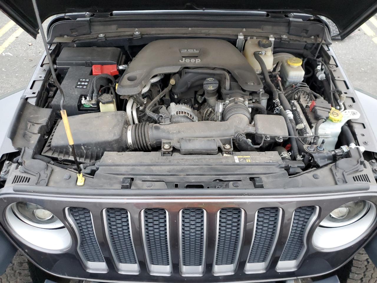 2018 Jeep Wrangler - Image 14