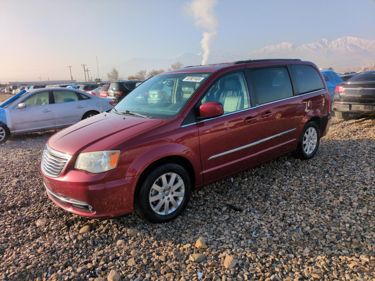 2014 Chrysler Town & Country - Image 1