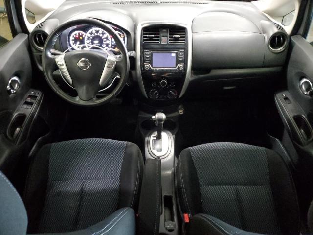  NISSAN VERSA 2018 Сріблястий