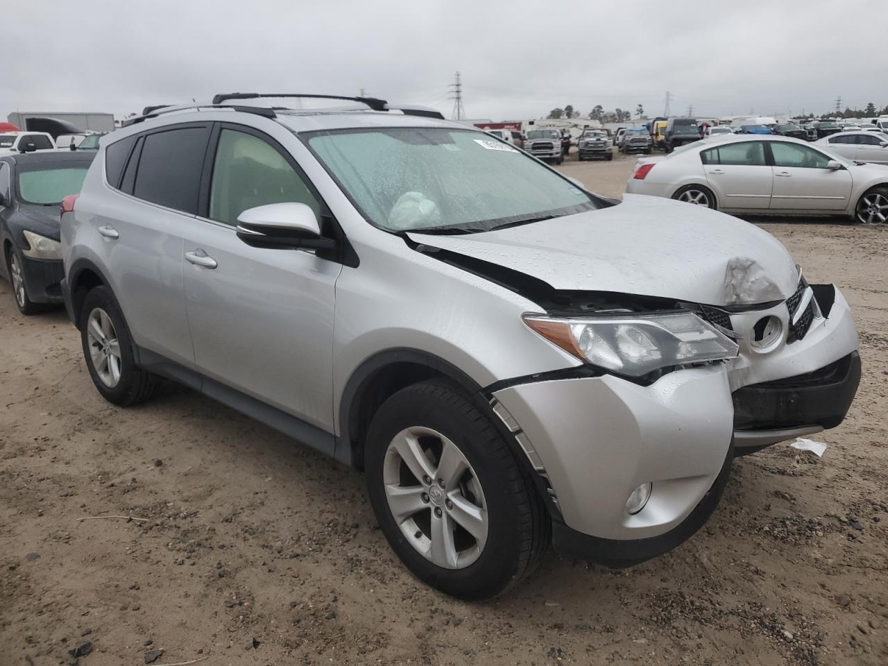 VIN JTMWFREV8D5006381 2013 TOYOTA RAV4 no.4