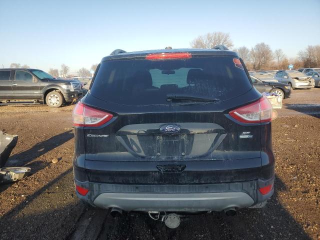  FORD ESCAPE 2016 Czarny