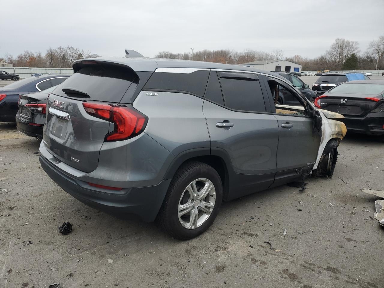 2019 GMC Terrain - Image 3