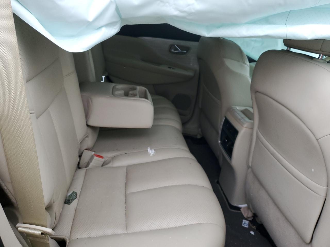 2015 Nissan Murano - Image 11