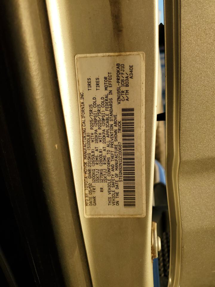 2002 Toyota Tacoma - Image 12