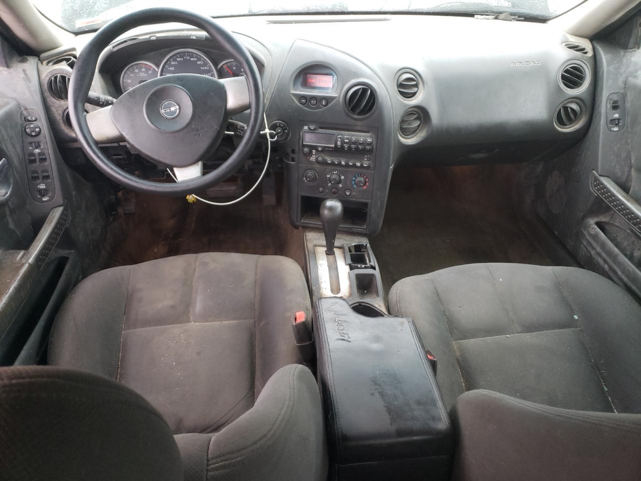 2004 Pontiac Grand Prix - Image 8