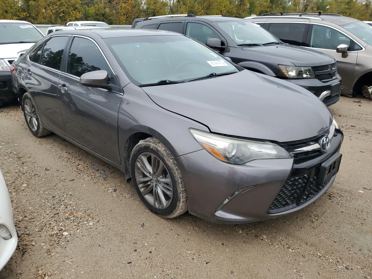 VIN 4T1BF1FK9FU066923 2015 TOYOTA CAMRY no.4