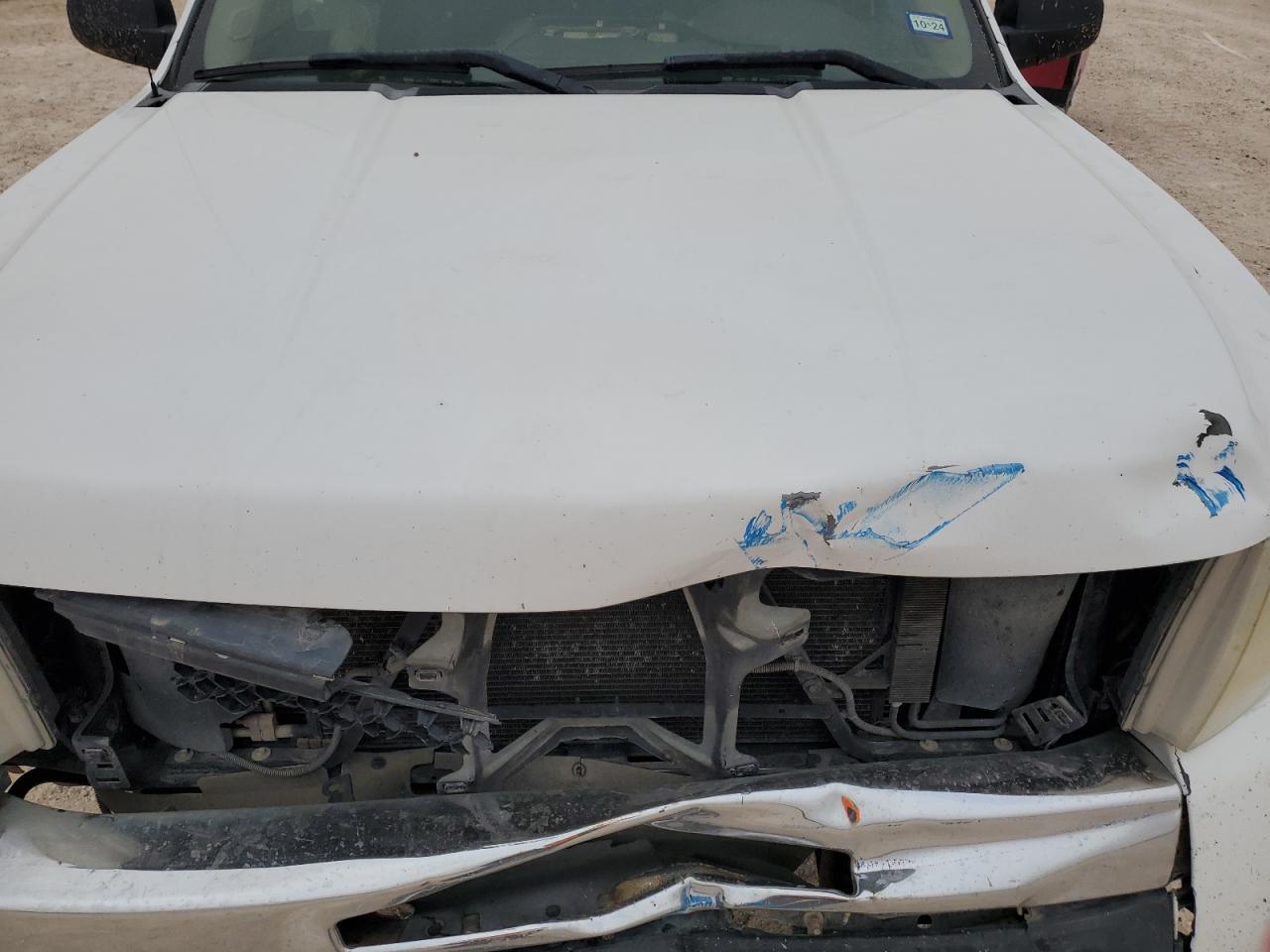 2011 Chevrolet Silverado - Image 12