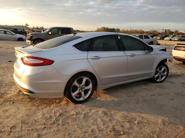 Sedans FORD FUSION 2016 Silver