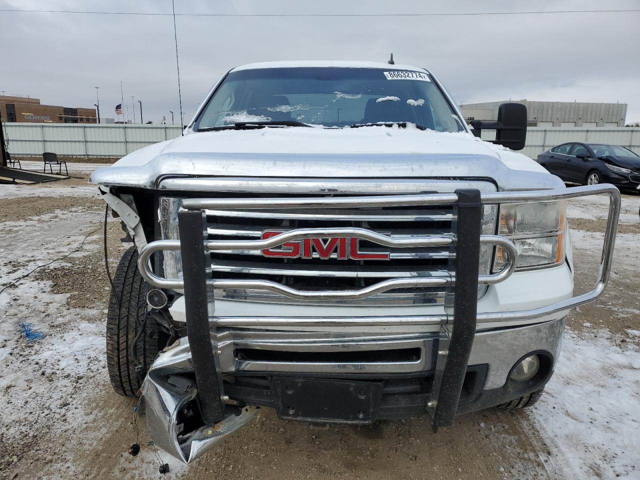 2010 GMC Sierra - Image 5