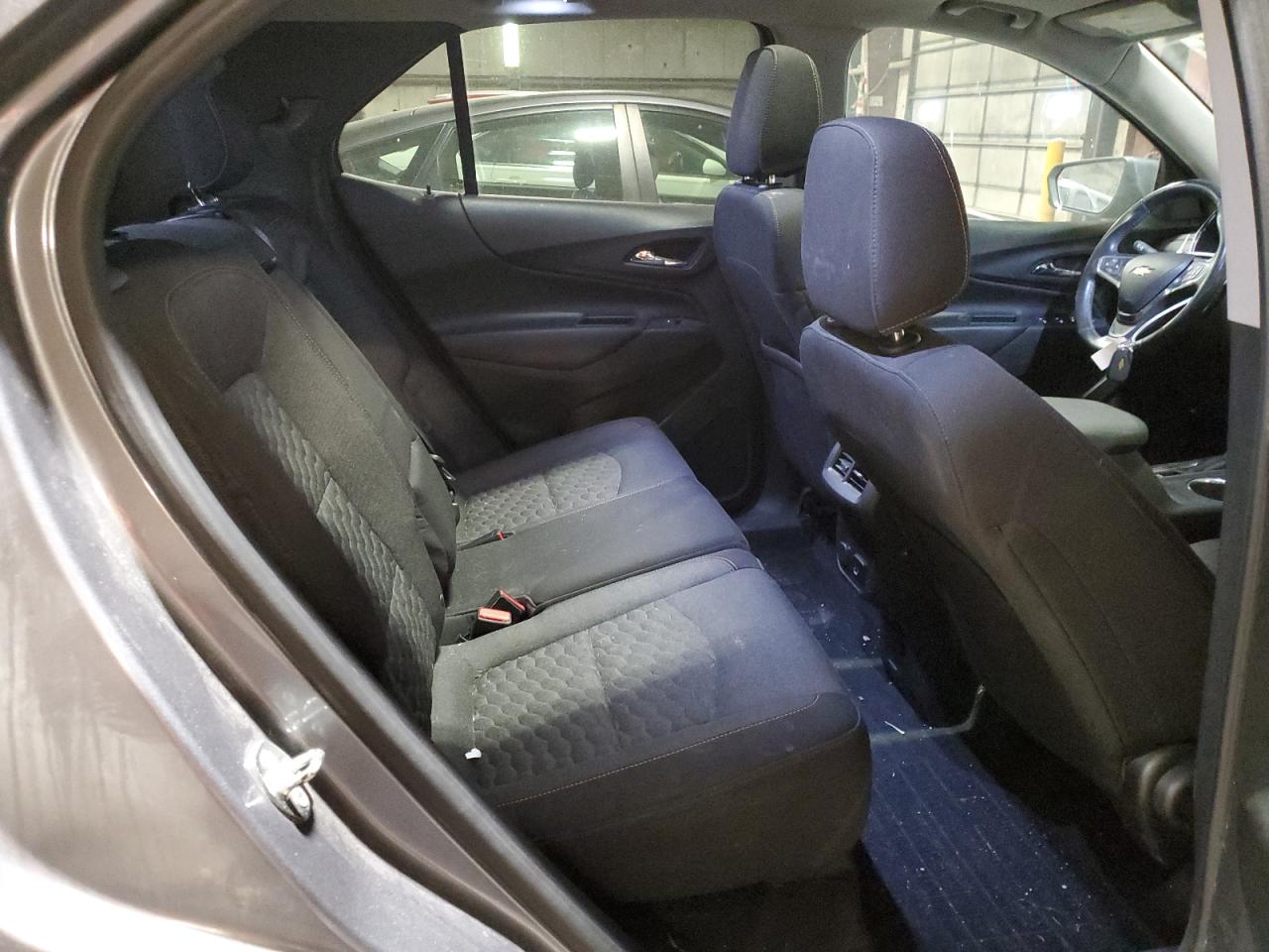 2018 Chevrolet Equinox - Image 11